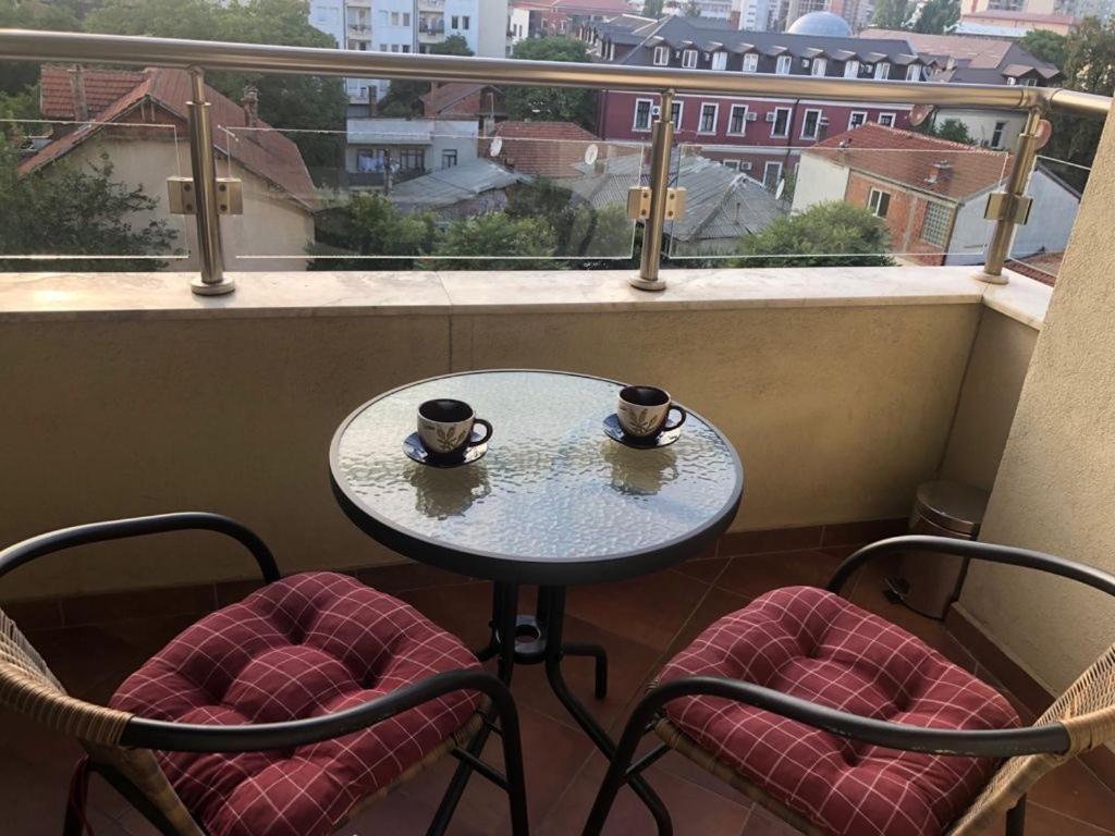 Ana Studio 307 Apartment Prishtinë Luaran gambar